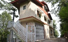 Janjua Lodges Murree